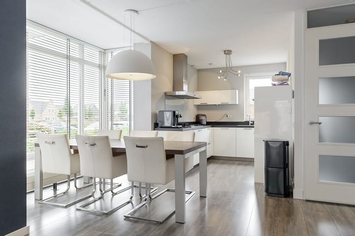 Foto 11 van Mathilde Wibautsingel 53