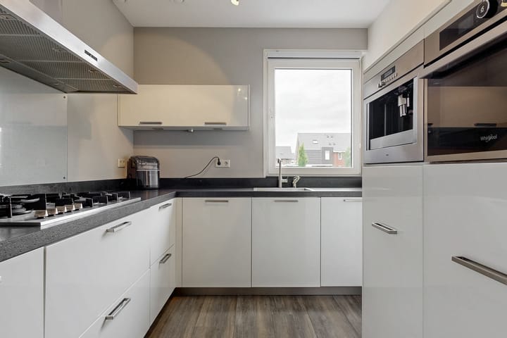 Foto 12 van Mathilde Wibautsingel 53