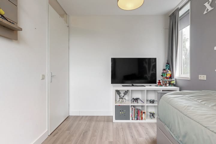 Foto 17 van Mathilde Wibautsingel 53