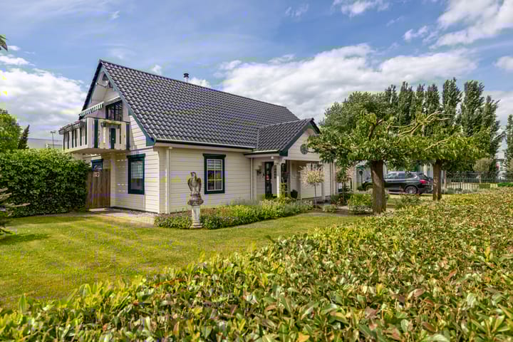 Foto 12 van Hanzeweg 5