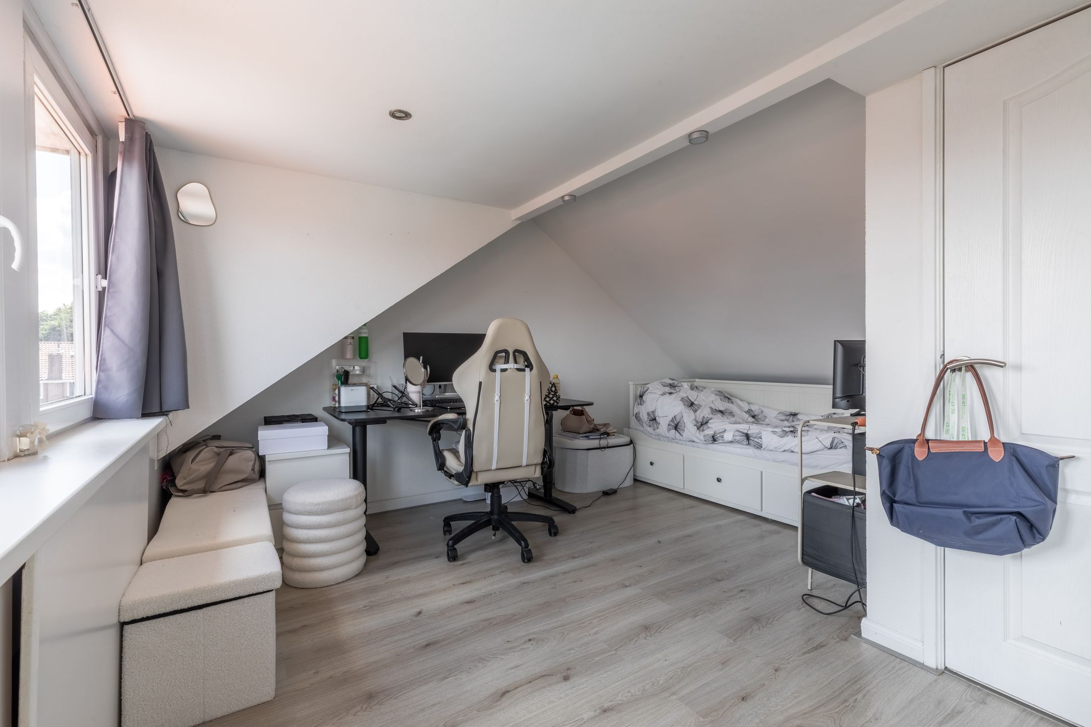 Foto 27 van Curiestraat 37