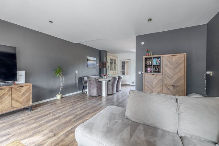 Foto 16 van Spieringsloot 25