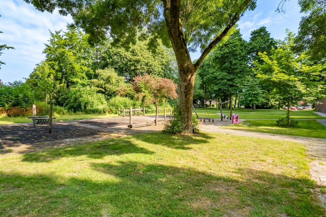 Foto 38 van van Herwijnenplantsoen 238