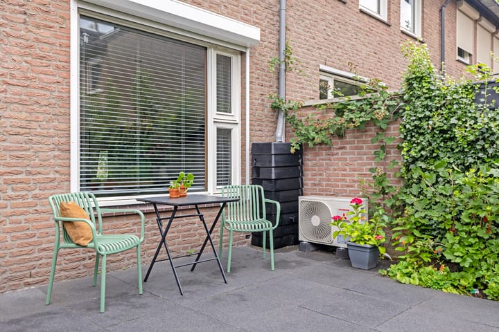 Foto 17 van Hoefstraat 13