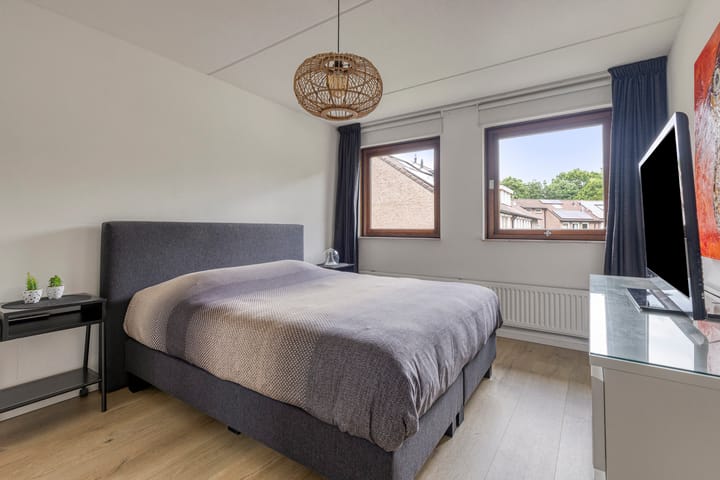 Foto 28 van Hoefstraat 13