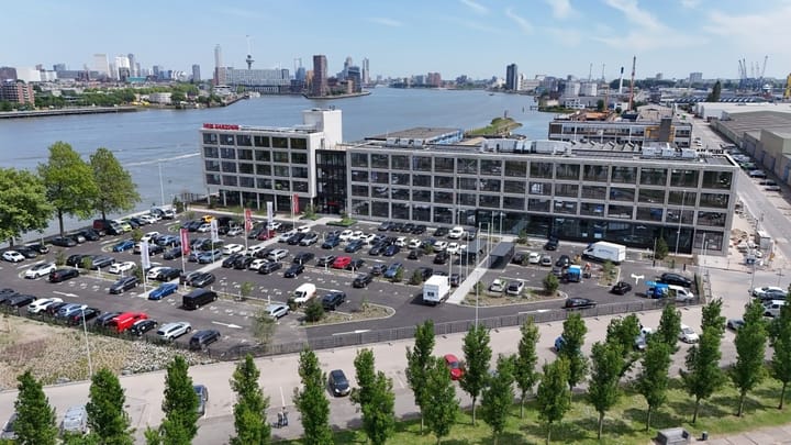 Sluisjesdijk 159, Rotterdam