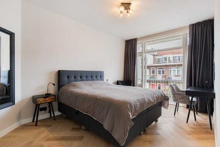 Foto 11 van Roompotstraat 10-2