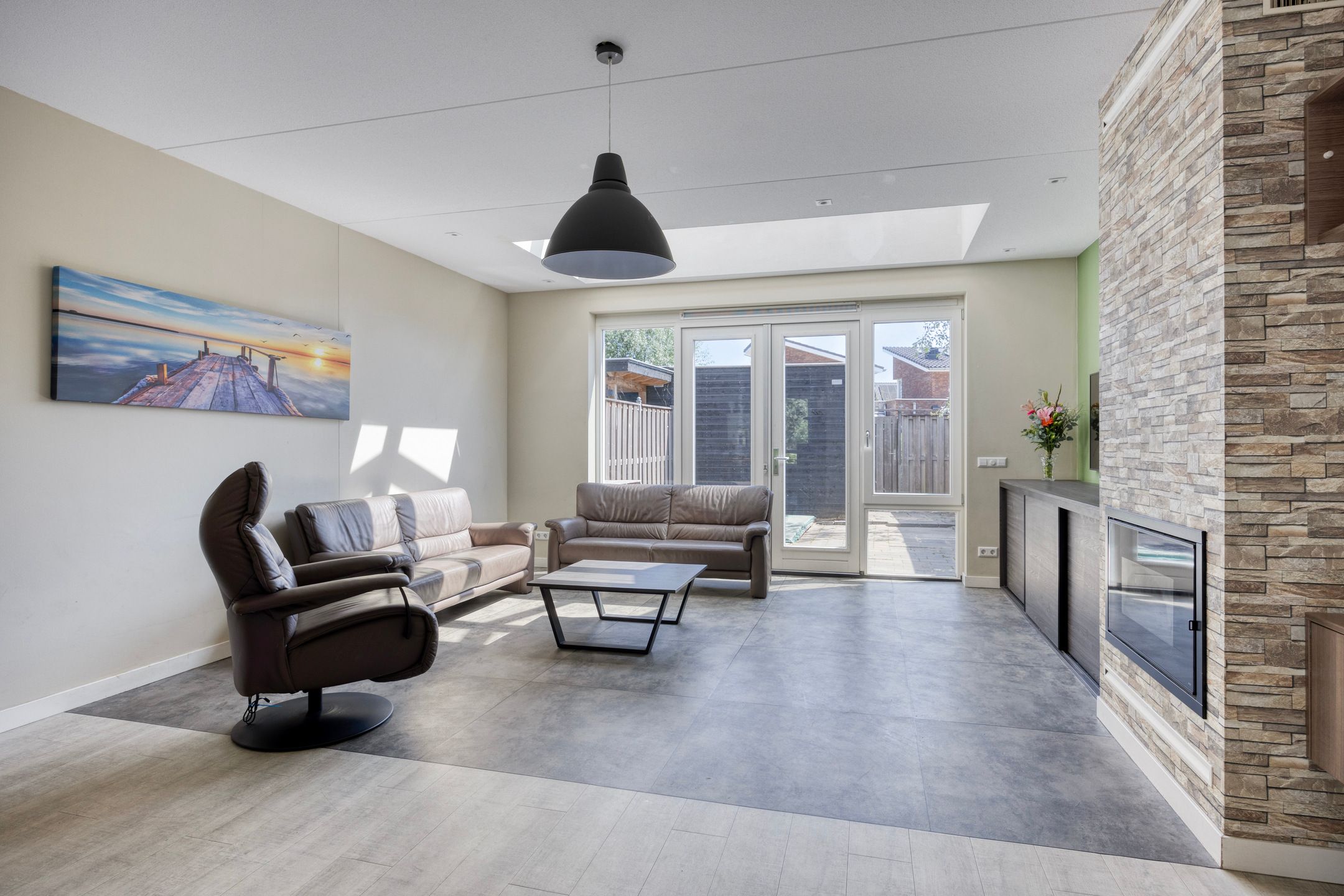 Photo 6 of Buitenom 26