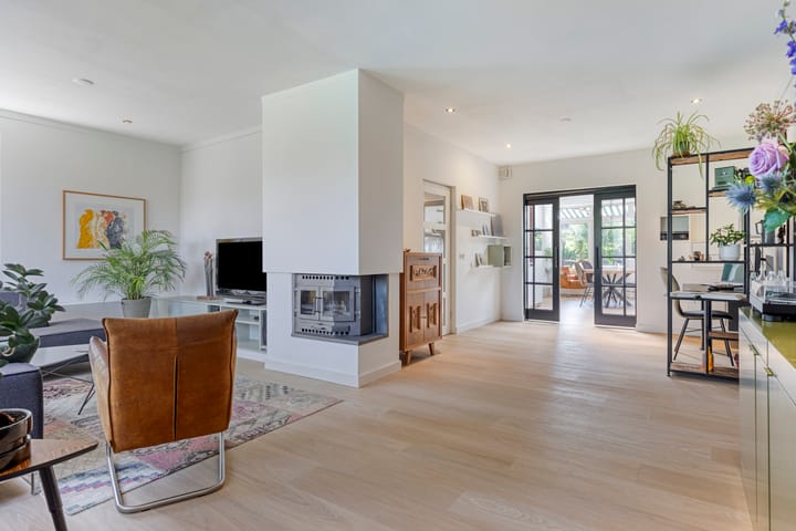 Foto 11 van Duinroosstraat 34