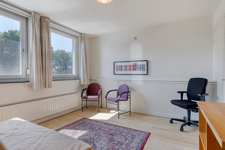 Foto 23 van Duinroosstraat 34