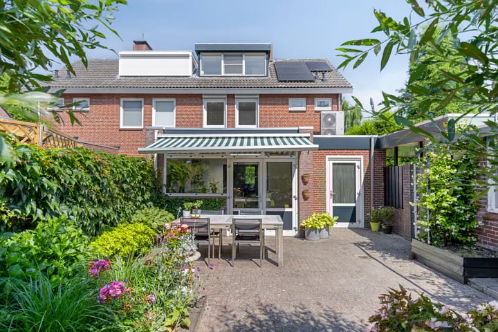 Foto 32 van Duinroosstraat 34