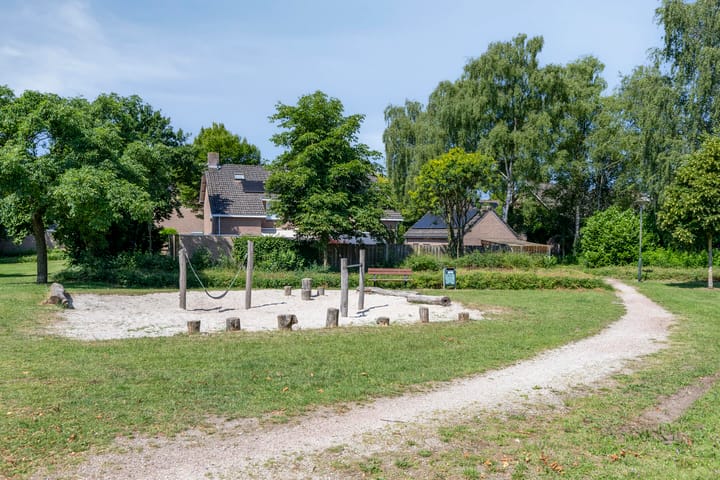 Foto 39 van Duinroosstraat 34