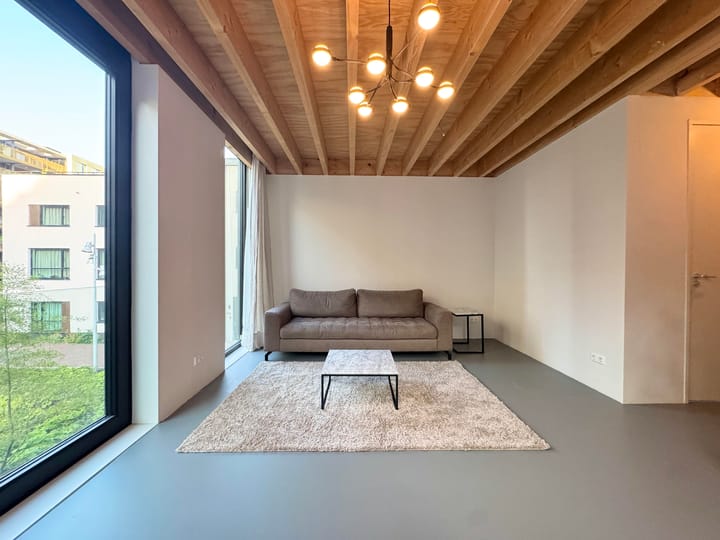 Photo 2 of Albert Molhof 2-B