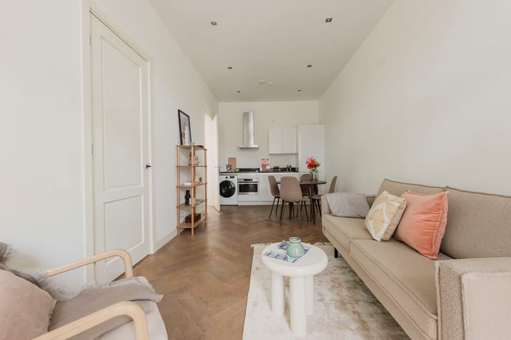 Foto 9 van Borneostraat 18-A