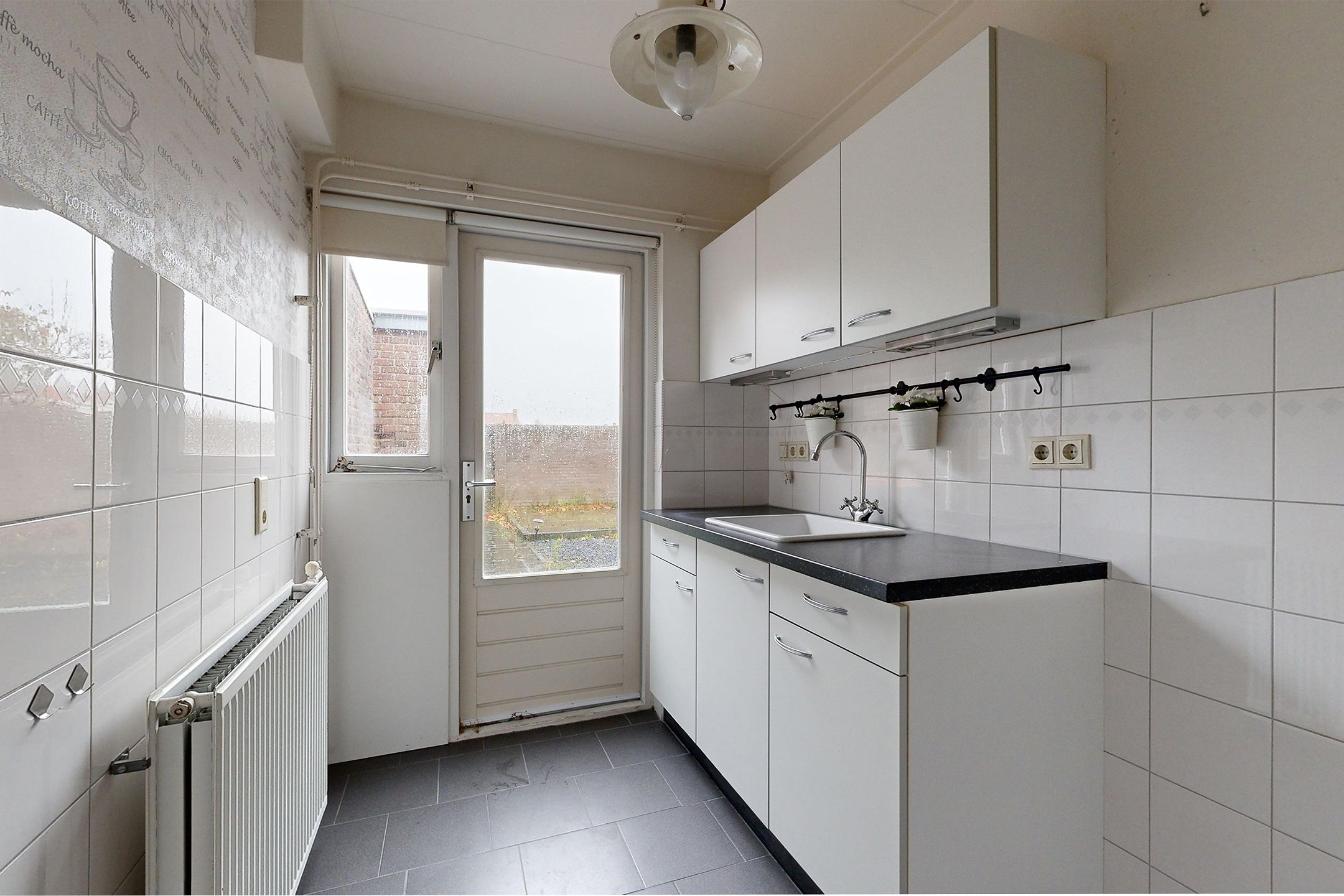 Photo 3 of Hazebrouckstraat 10