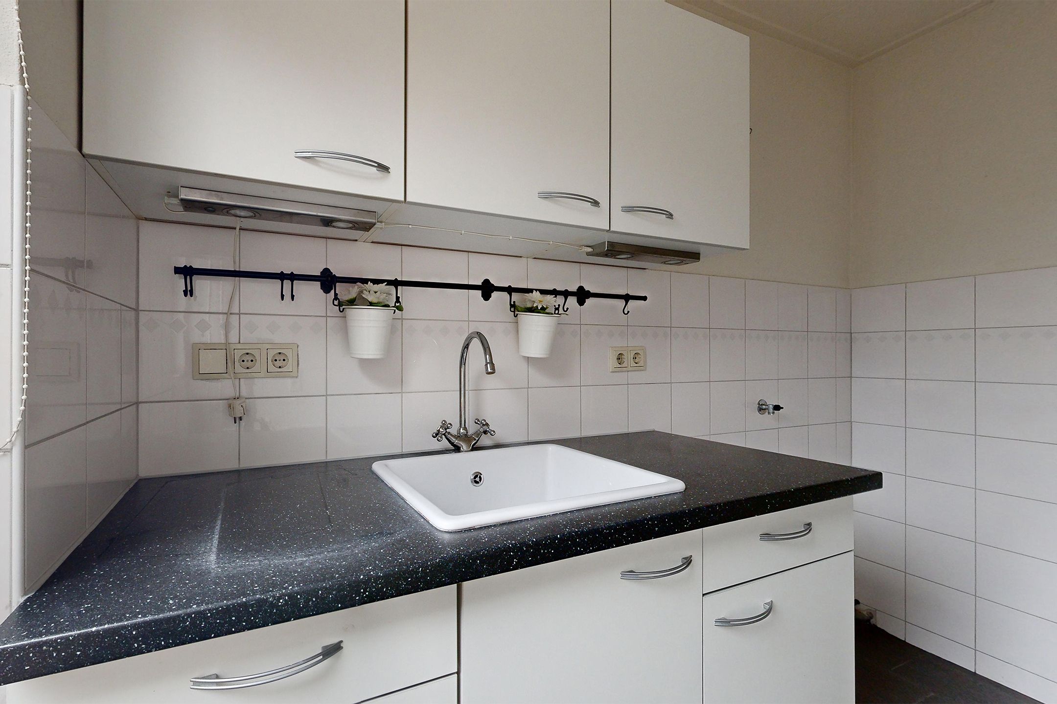 Photo 18 of Hazebrouckstraat 10