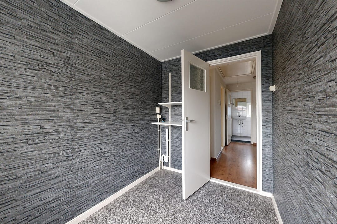 Photo 22 of Hazebrouckstraat 10