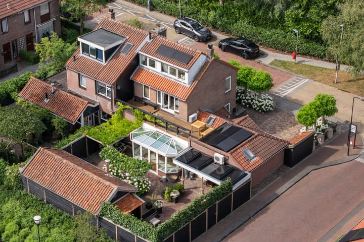 Foto 2 van Waalstraat 1