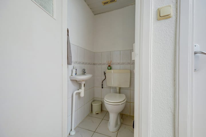 Foto 21 van De la Reyweg 595