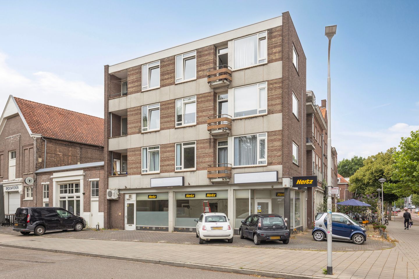 View photo 1 of Prins Hendrikstraat 30