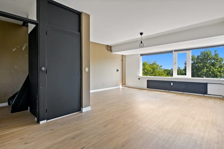 Photo 7 of Santhorst 79