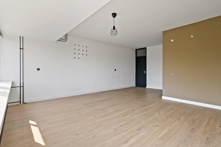 Photo 9 of Santhorst 79