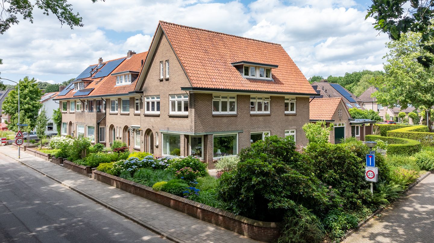 Foto 1 van Lijsterbeslaan 81