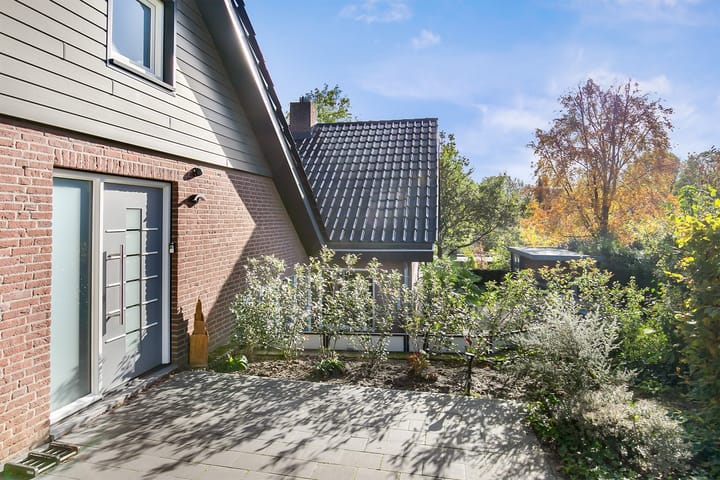 Photo 3 of Burg. Snijdersstraat 17