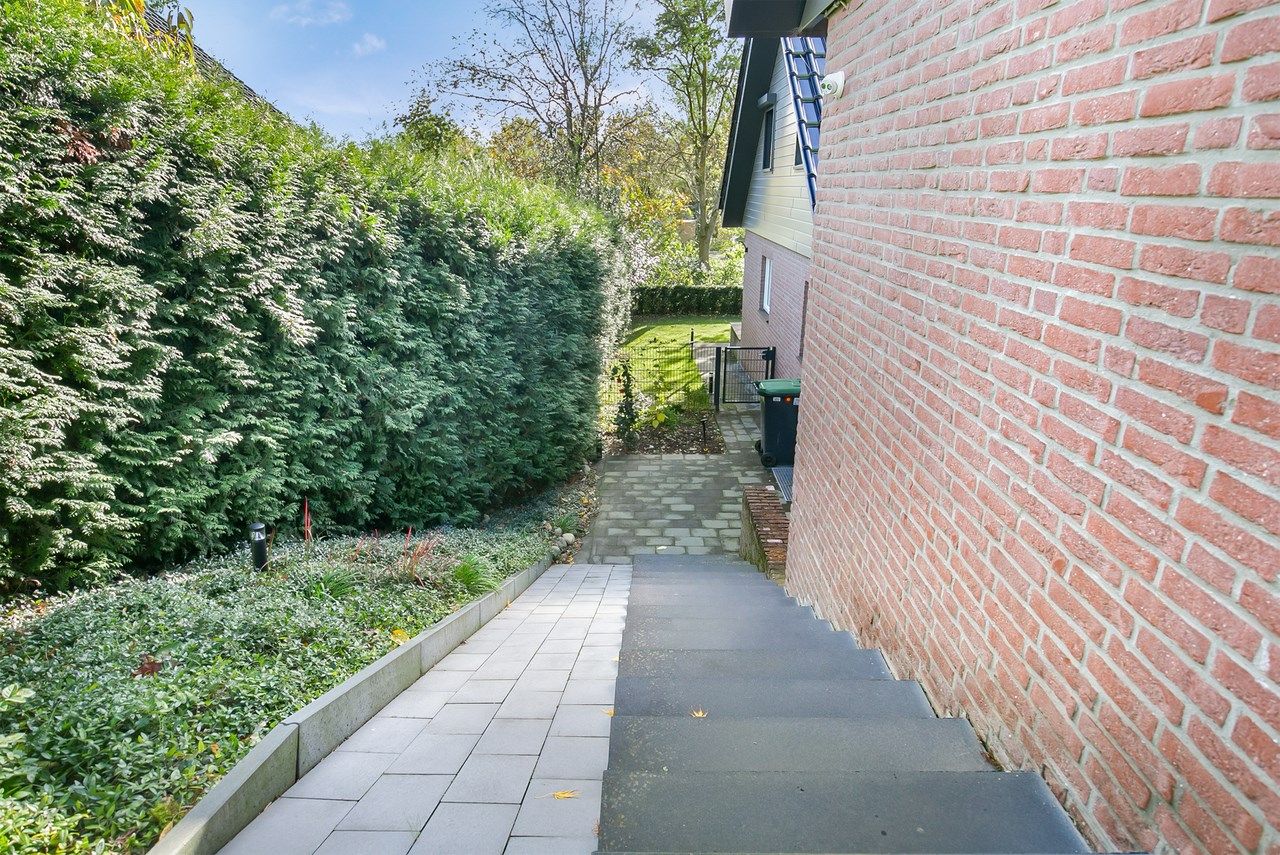 Foto 4 van Burg. Snijdersstraat 17