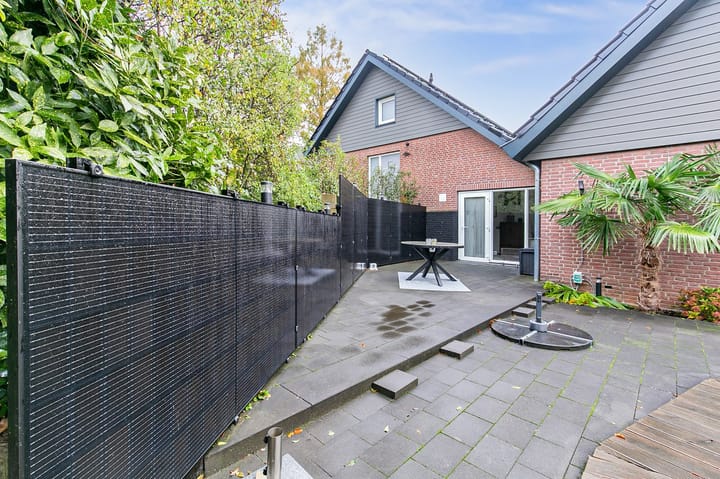 Photo 8 of Burg. Snijdersstraat 17