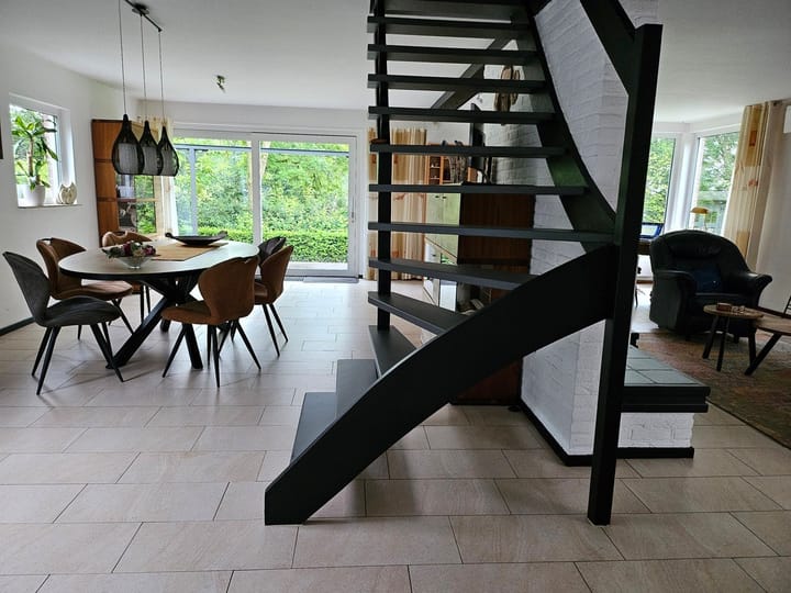 Photo 14 of Burg. Snijdersstraat 17