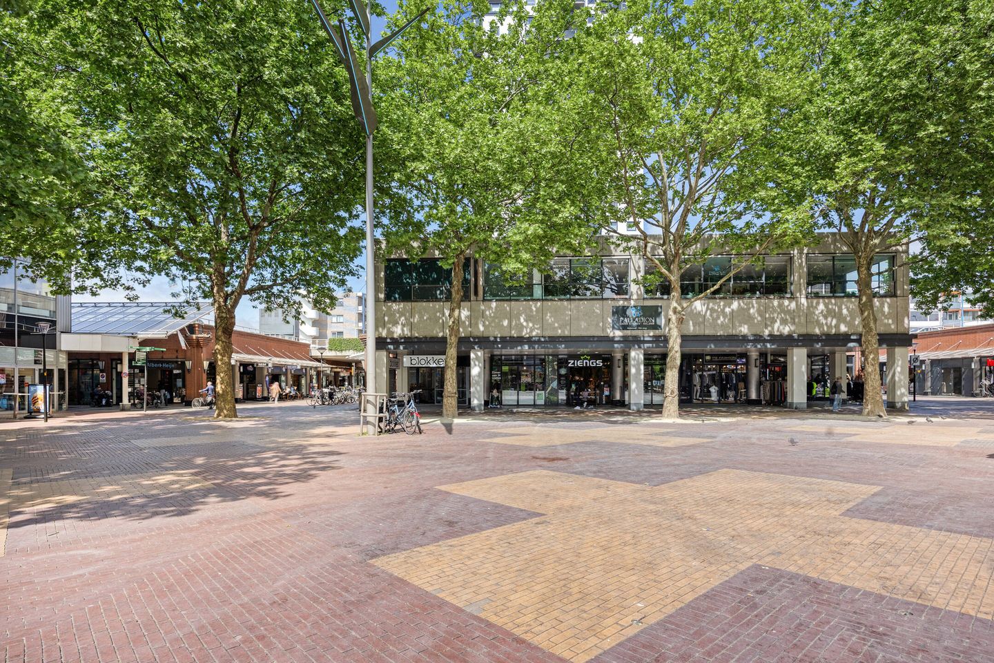 View photo 3 of Veerplein 26