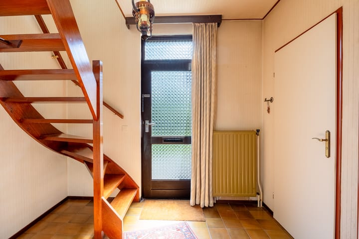 Photo 9 of Lijsterstraat 1