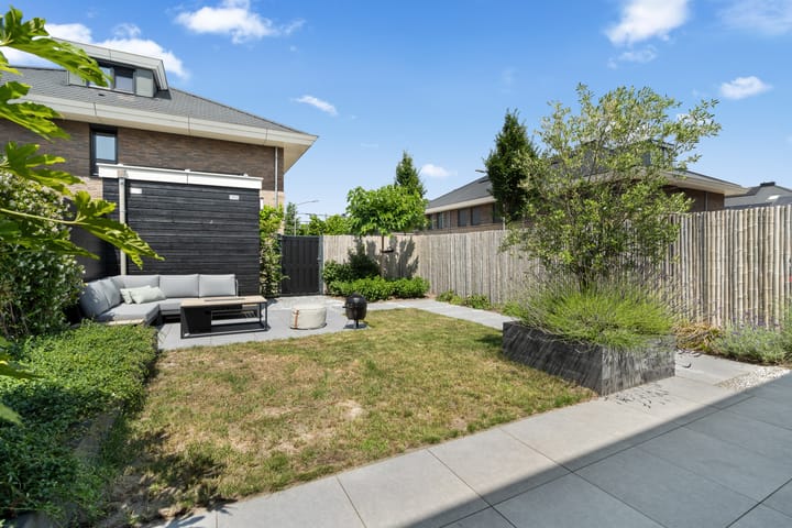 Foto 23 van Heerenhuis 25