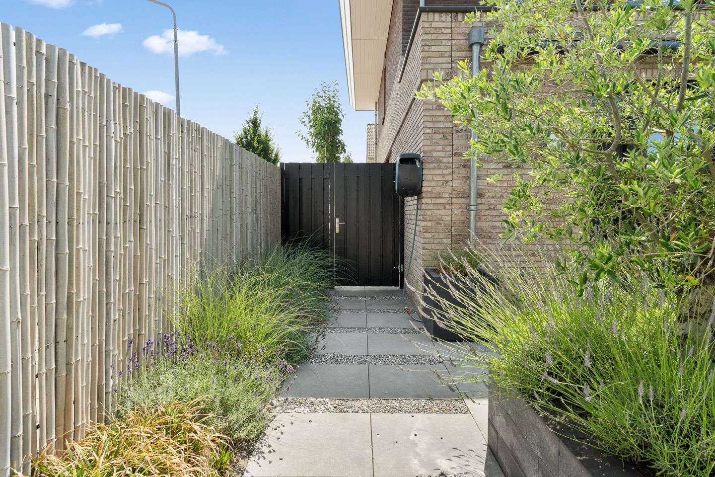 Foto 29 van Heerenhuis 25