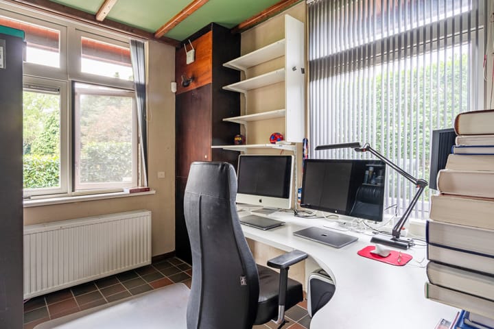 Photo 24 of Raaphorstlaan 18-B