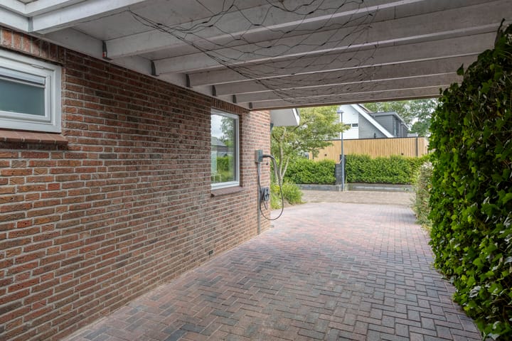 Foto 36 van Milhoes 2