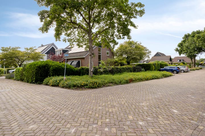 Foto 37 van Milhoes 2