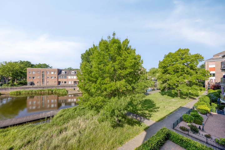 Foto 20 van Aletta Jacobslaan 64