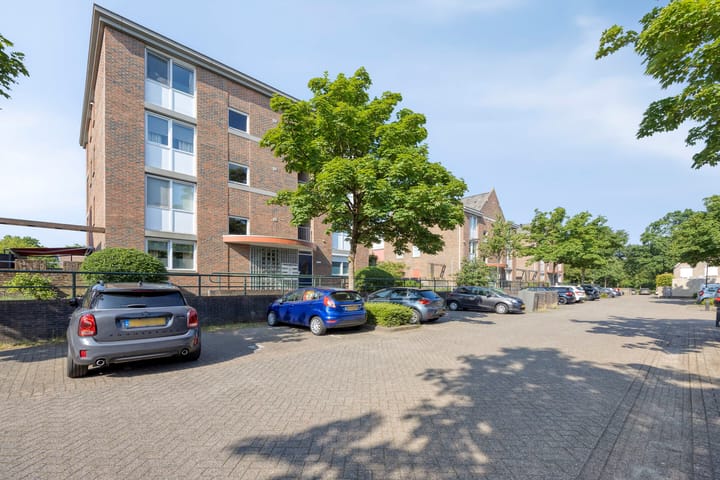 Foto 36 van Aletta Jacobslaan 64