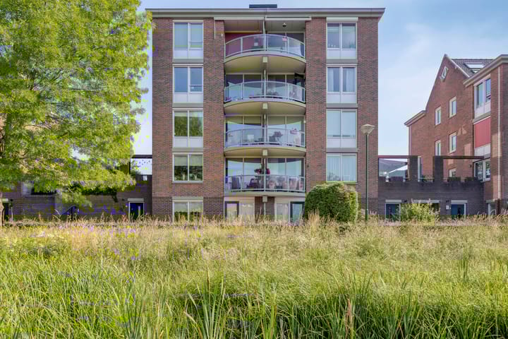 Foto 38 van Aletta Jacobslaan 64