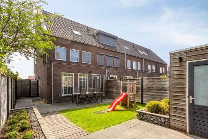 Foto 5 van Merensteinplein 2