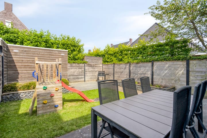 Foto 29 van Merensteinplein 2