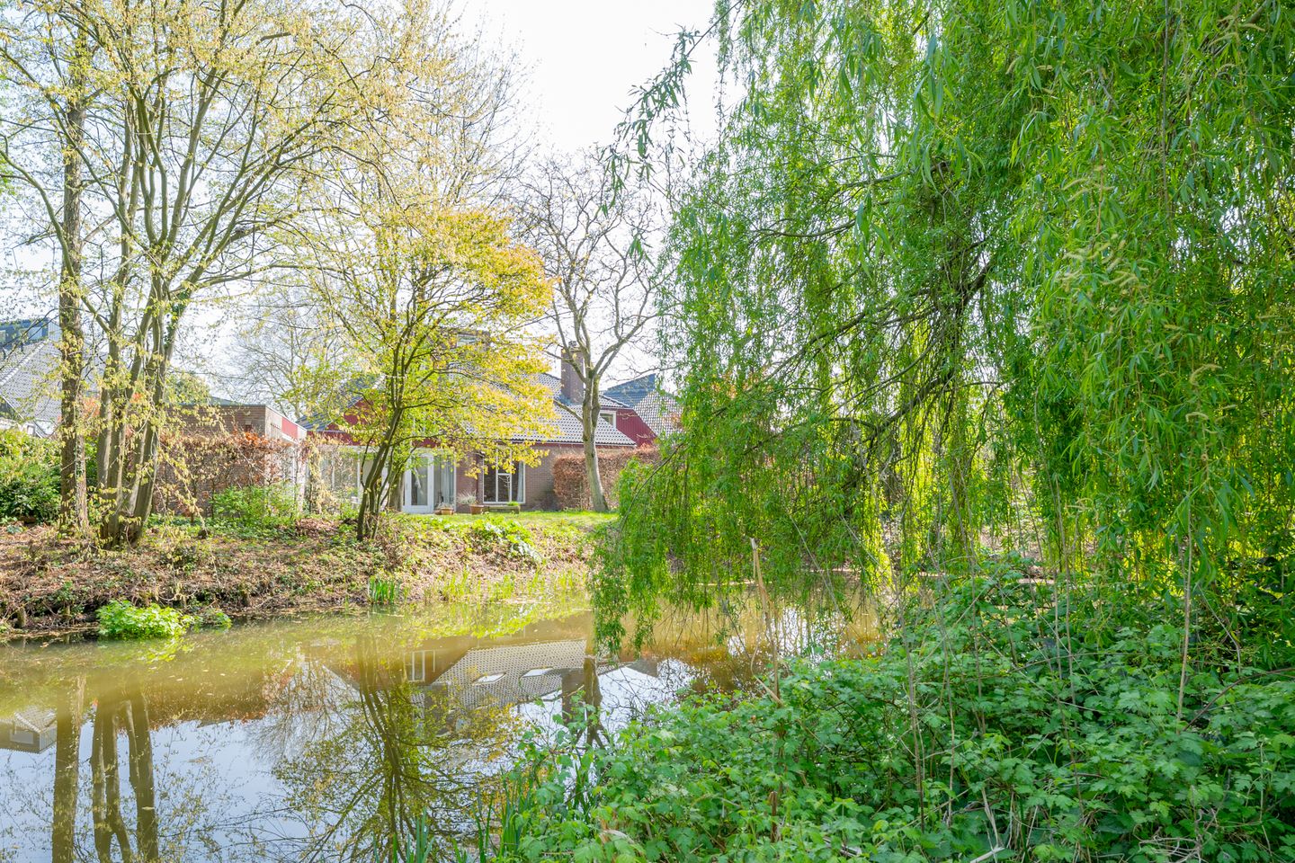 Photo 85 of Vuurvliegweide 8