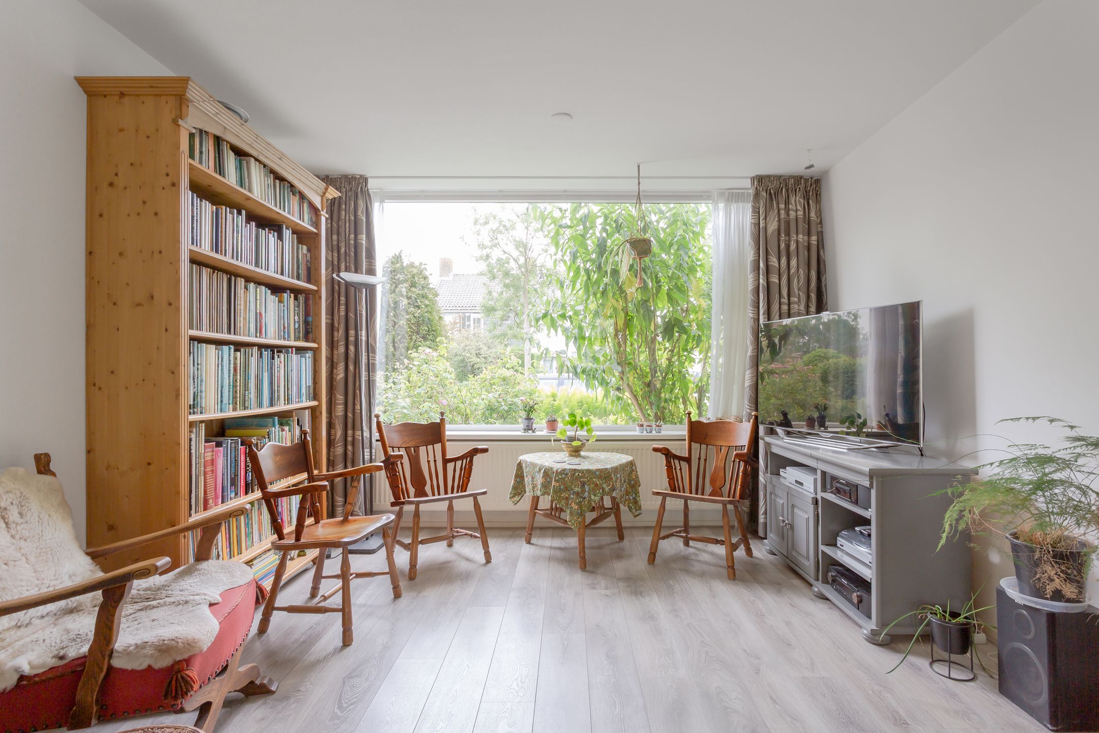 Foto 6 van Kamerlingh Onneslaan 80