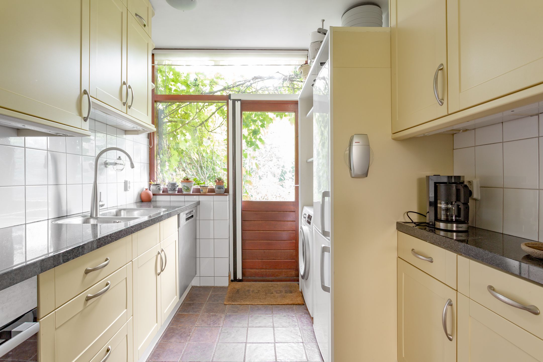 Foto 12 van Kamerlingh Onneslaan 80