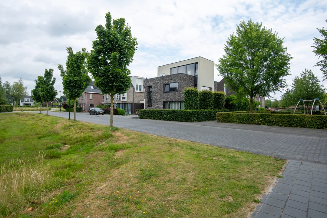 Foto 2 van Vlasbekje 7