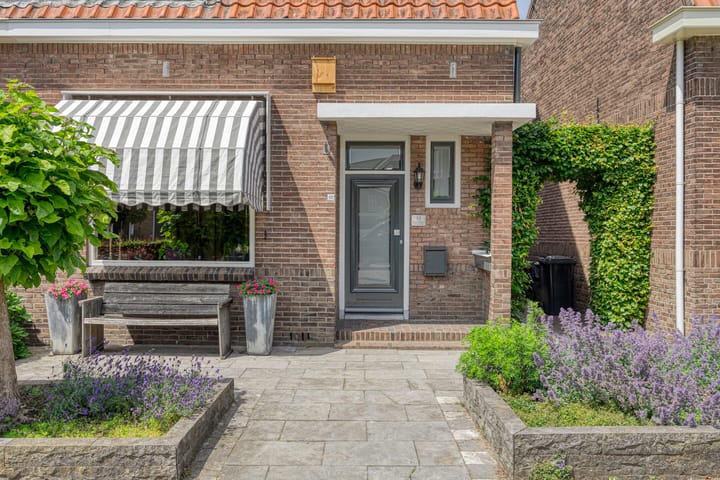 Foto 27 van Molenstraat 12