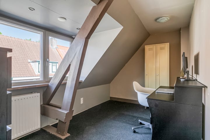 Foto 23 van Condensatorstraat 7