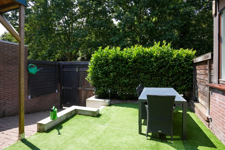 Photo 17 of Iepenstraat 32